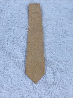 Countess Mara classic Gold Paisley Silk Tie